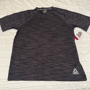 Reebok space dye black heather classic t-shirt- Small